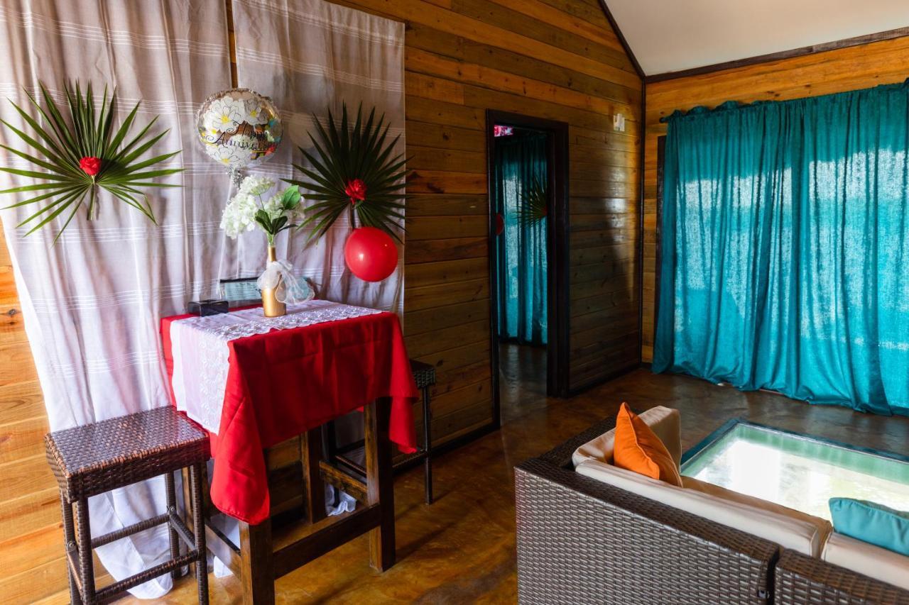 Lina Point Belize Overwater Resort Сан Педро Екстериор снимка