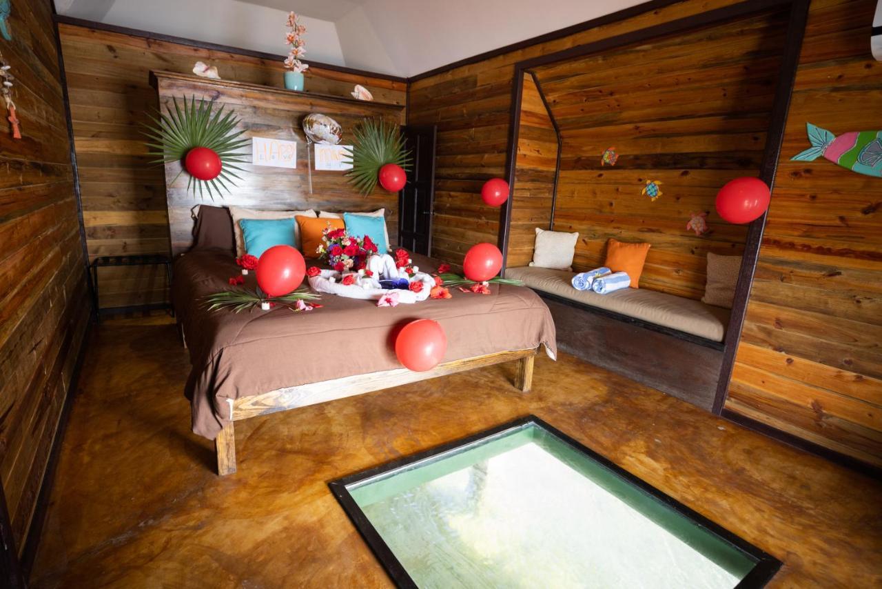Lina Point Belize Overwater Resort Сан Педро Екстериор снимка