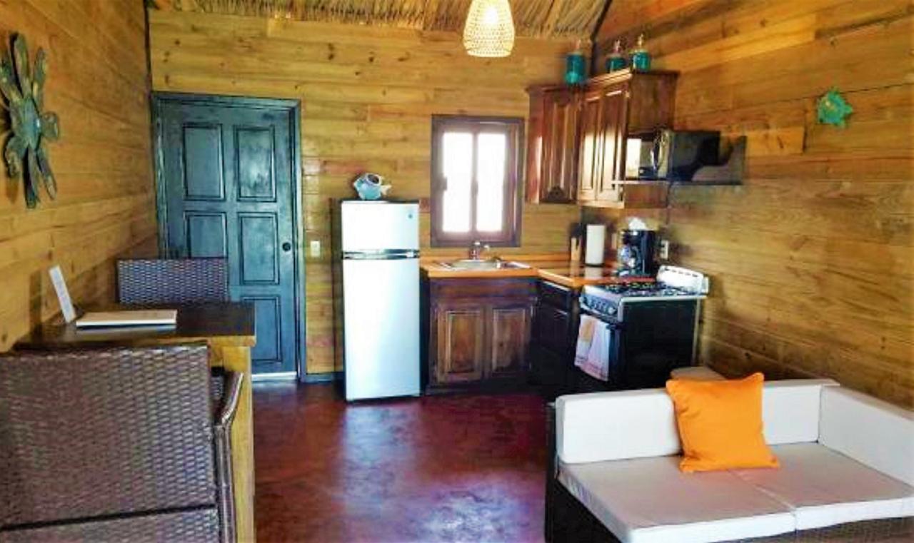 Lina Point Belize Overwater Resort Сан Педро Екстериор снимка
